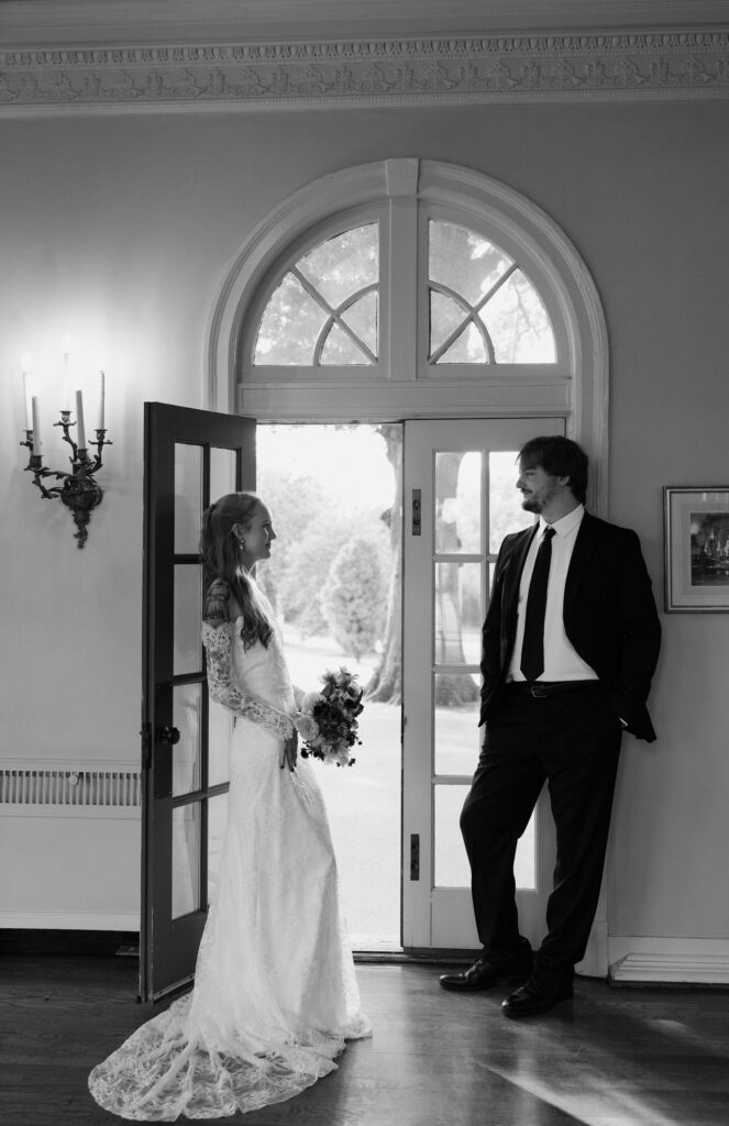 Tulsa Garden Center bridal photoshoot