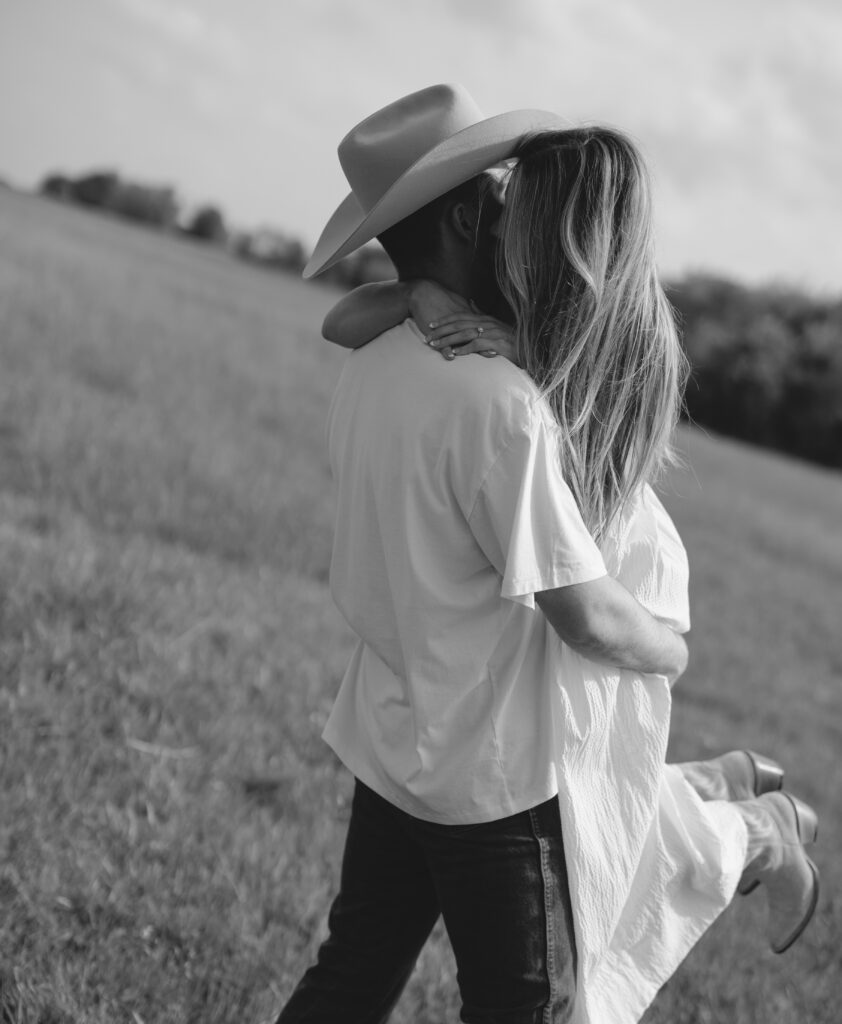 oklahoma engagement What to wear for engagement session